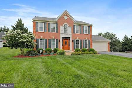 8310 Saddle Ridge Terrace Ellicott City, MD 21043