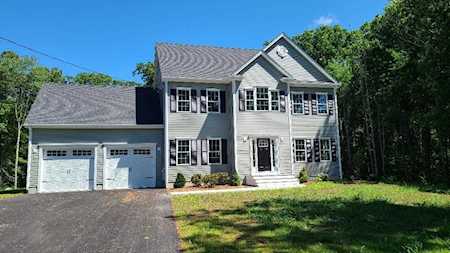 29 Bolkum Lane Norton, MA 02766