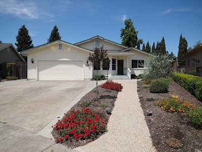 1516 Rio Nido Way Petaluma, CA 94954