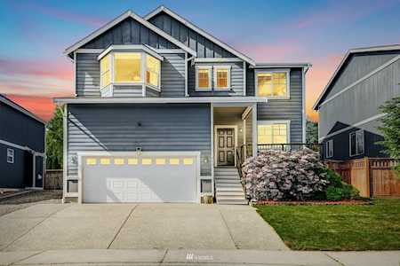 290 E 29th St Bremerton, WA 98310