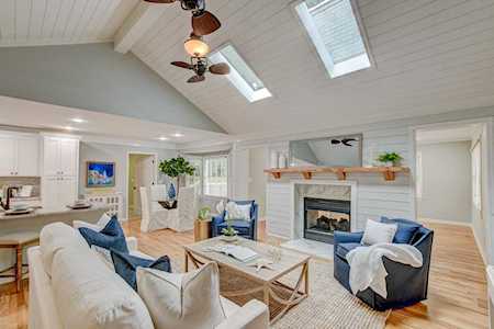 1123 Cotton Point Mount Pleasant, SC 29464