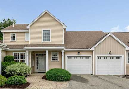 51 Emerald Ct #51 Tewksbury, MA 01876