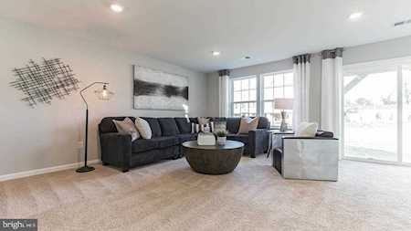 64 Sisters Farmstead Road Mount Laurel, NJ 08054