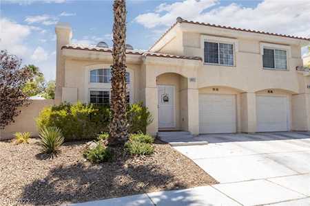 8457 Vast Horizon Ave Las Vegas, NV 89129