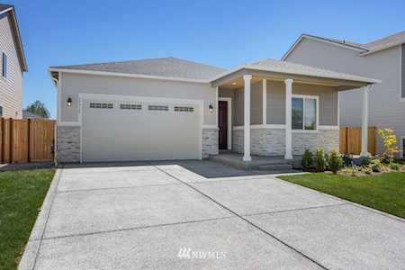 17715 127th Avenue Ct E #42 Puyallup, WA 98374