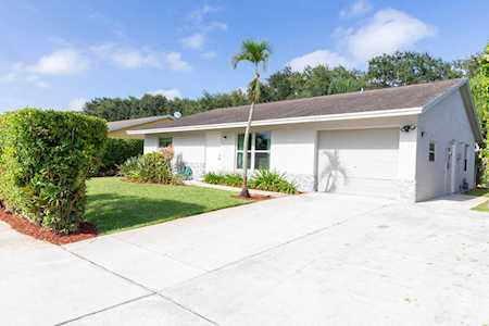4806 Poseidon Place Lake Worth Beach, FL 33463