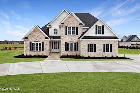 3733 Mobleys Bridge Road Grimesland, NC 27837