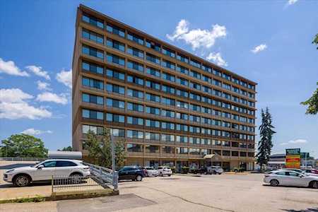 70 Southbridge St #910 Worcester, MA 01608