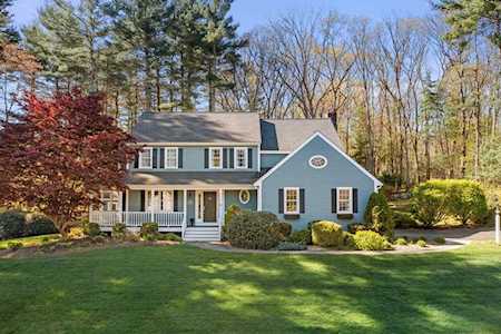 8 Juniper Road Medway, MA 02053