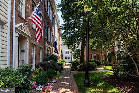 412 Fayette St S Alexandria, VA 22314