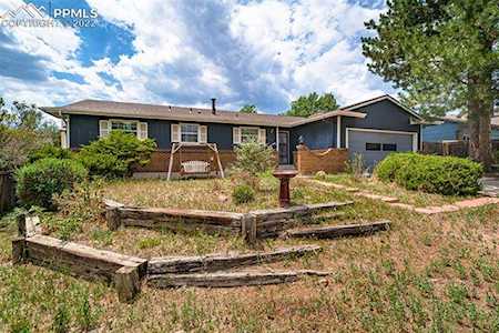 945 Vondelpark Drive Colorado Springs, CO 80907
