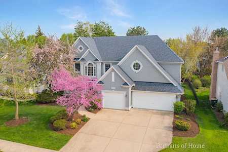 2316 Comstock Ln Naperville, IL 60564