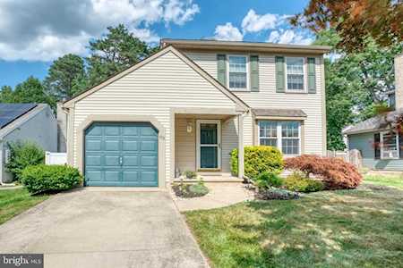 83 Oak Forest Dr Sicklerville, NJ 08081