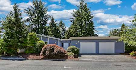 922 236th Place SW Bothell, WA 98021