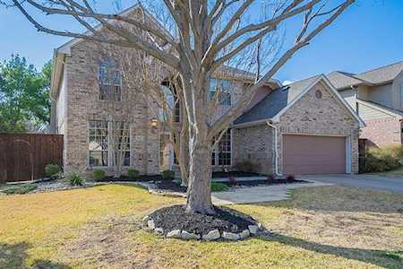 2807 Springbranch Court Grapevine, TX 76051