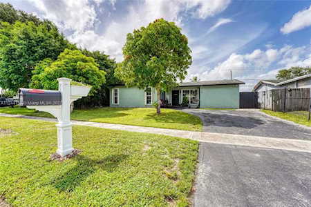 12281 NW 30th St Sunrise, FL 33323