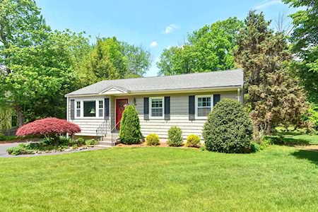 388 Chamberlain Street Holliston, MA 01746