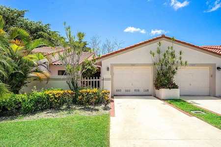 20001 Mona Circle Boca Raton, FL 33434