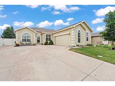 3335 Laguna St Evans, CO 80634