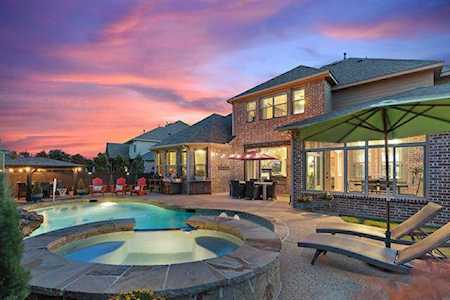 127 Deverson Drive Rockwall, TX 75087
