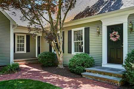 407 Audubon Road Northampton, MA 01053