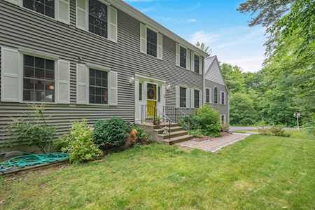 132 Fowler Rd Northbridge, MA 01534