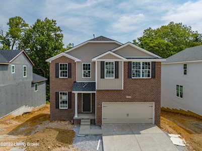 8408 Gateway Run Rd Louisville, KY 40229