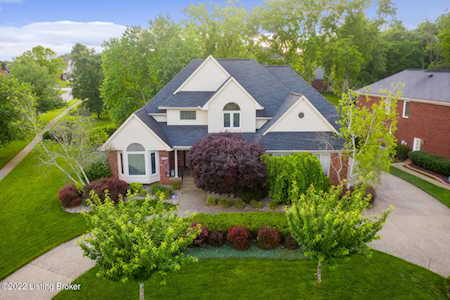 7712 Hall Farm Dr Louisville, KY 40291