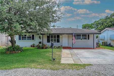 806 NE 22nd Drive Wilton Manors, FL 33305