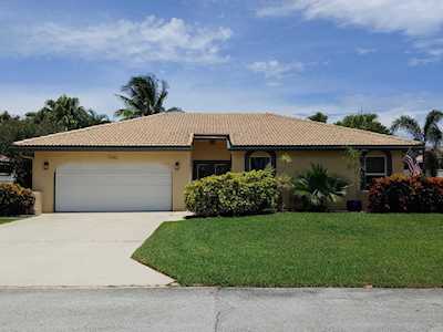 7040 NW 2nd Terrace Boca Raton, FL 33487