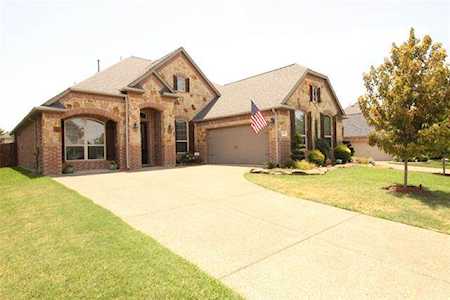 9611 Crown Meadow Drive Frisco, TX 75035