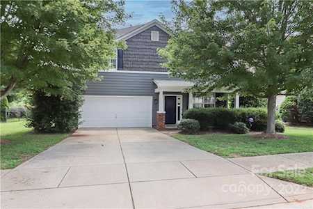 177 Autry Ave Mooresville, NC 28117