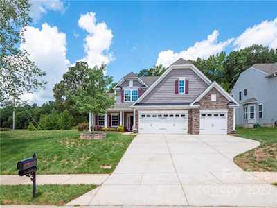 5734 Verrazano Dr Waxhaw, NC 28173