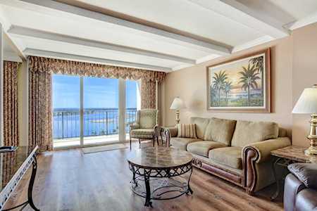 1701 S Flagler Drive #1604 West Palm Beach, FL 33401