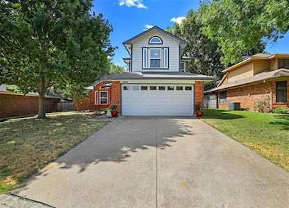 1503 Brookwood Drive Grapevine, TX 76051