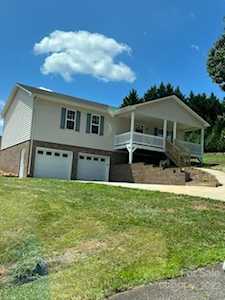 1311 Gallatin Ln Hudson, NC 28638