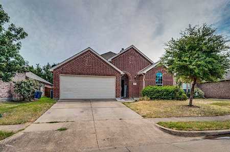 1107 Luckenbach Drive Forney, TX 75126