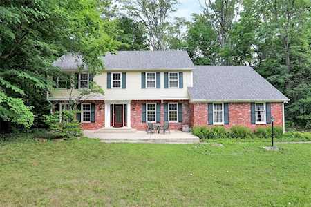 740 Forest Blvd Zionsville, IN 46077