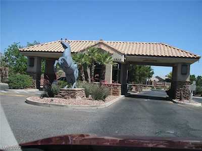 3591 Driving Range St Las Vegas, NV 89122