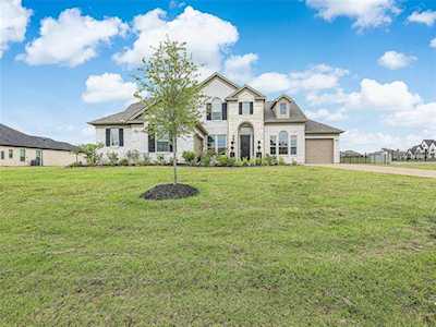 5002 Country Club Drive Sachse, TX 75048