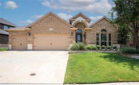 2404 Silverthorn Court Fort Worth, TX 76177
