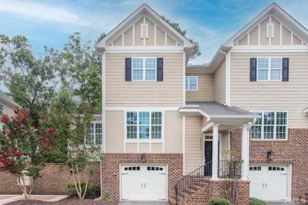 2817 Plumfield Place Raleigh, NC 27607