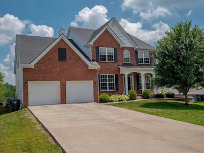 1093 Crestfield Ln Lexington, KY 40515