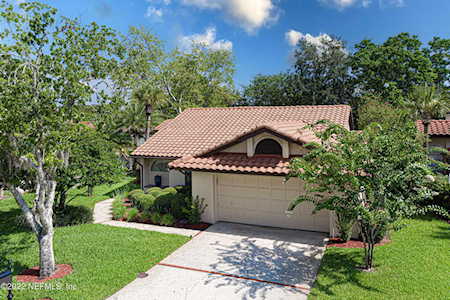 4051 Corrientes Ct Jacksonville, FL 32217