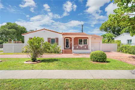 1000 Falcon Ave Miami Springs, FL 33166