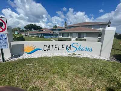 719 W Tiffany Drive #3 Mangonia Park, FL 33407