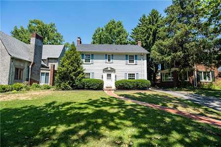 5916 E Pleasant Run Parkway North Dr Indianapolis, IN 46219
