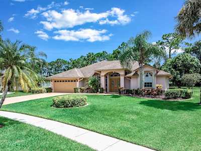 106 Rainforest Court Royal Palm Beach, FL 33411