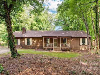 2217 Citation Ct Matthews, NC 28105