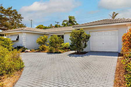 849 SW 12th Avenue Boca Raton, FL 33486